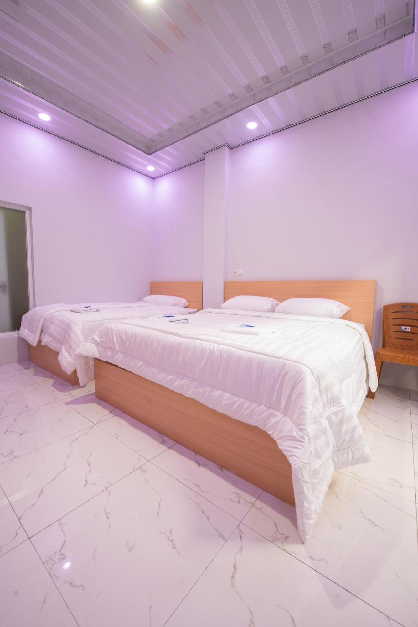 Hotel Lombokhouse Mandalika à Kuta  Extérieur photo